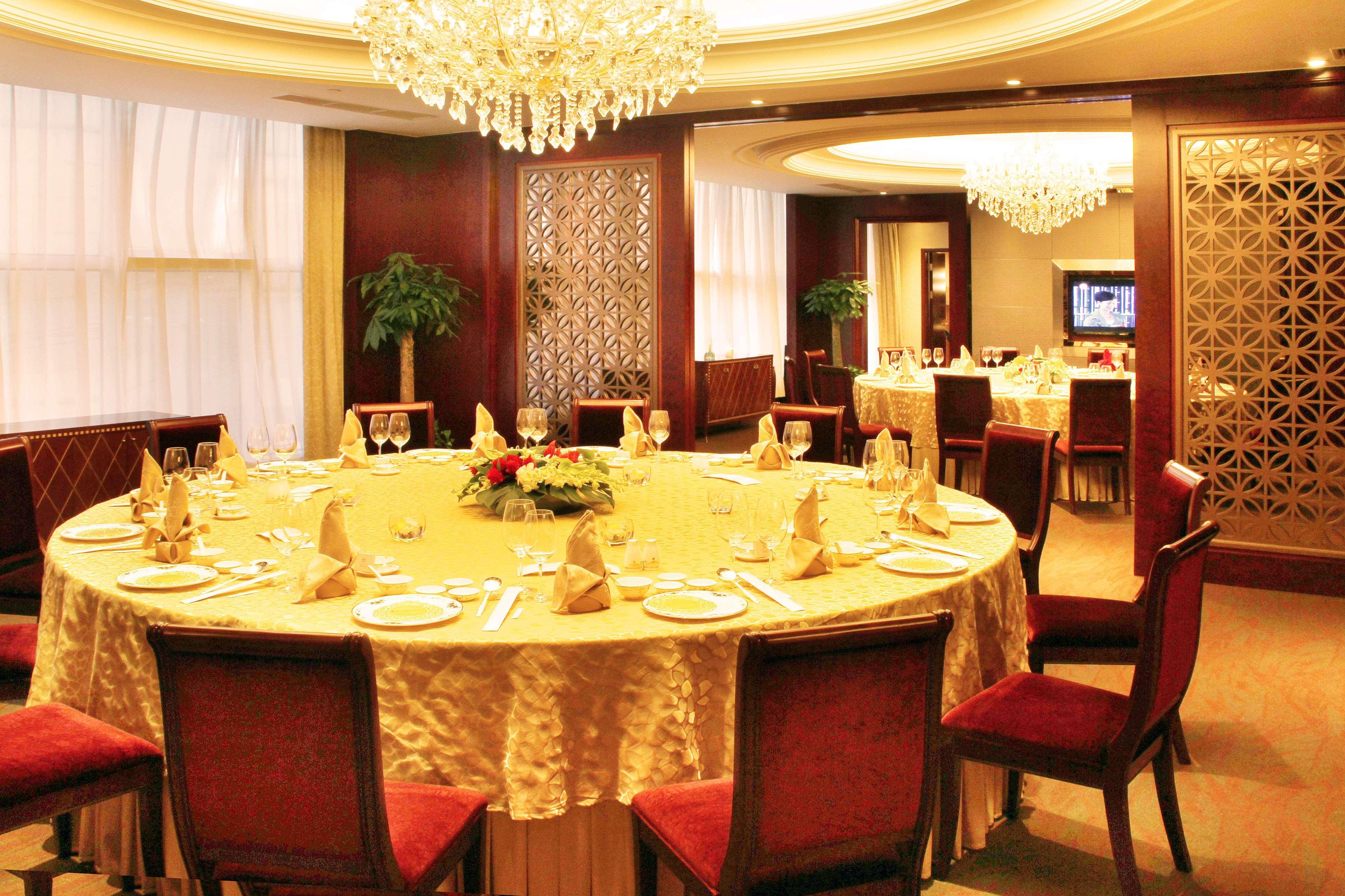 Central Hotel Shanghai Restoran gambar